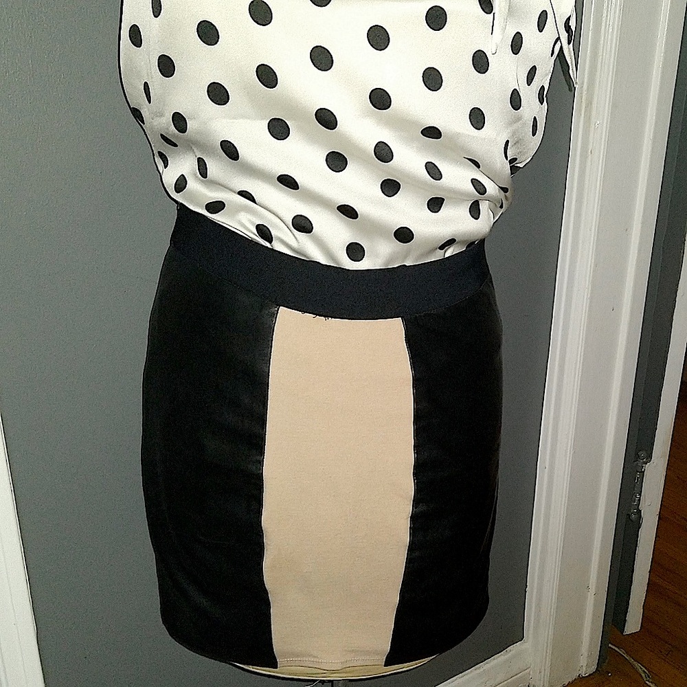 MICHELLE MASON Black Lambskin leather Skirt color panel color Combo Skirt Sz 4